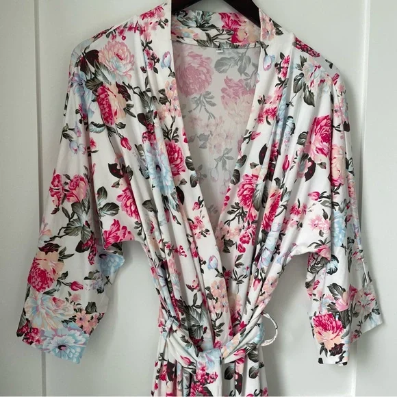 Pretty floral print full length robe | Medium - Picture 5 of 12
